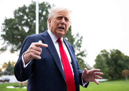 На Западе заметили тревожные изменения в отношении Трампа к России