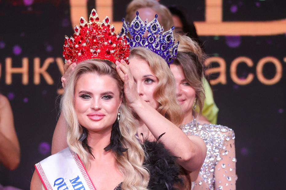Участницы финала 10-го Всероссийского конкурса красоты и материнства «Миссис Россия Мира»
