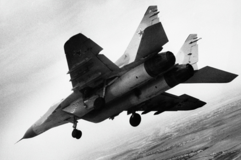 Советский многоцелевой истребитель четвёртого поколения МиГ-29