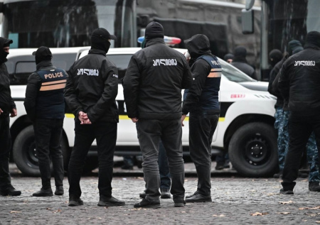 Власти Грузии приняли одно решение перед митингом оппозиции