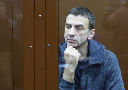 Суд вынес решение по новому делу против экс-министра Абызова