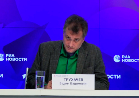 Политолог рассказал, почему Евросоюз не смог повлиять на выборы в Чехии