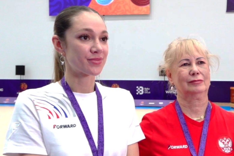 Анна Епифанов