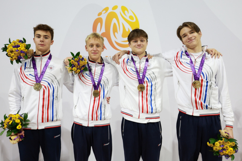 Сборная России по плаванию на III Играх стран СНГ