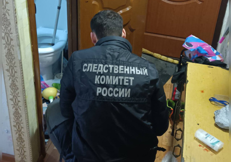 Мужчина выбросил из окна четырехлетнего ребенка