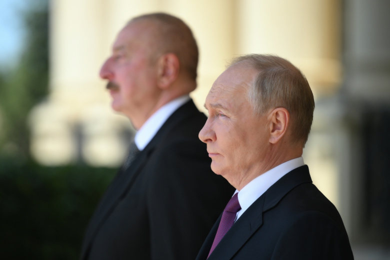 Президент РФ Владимир Путин и президент Азербайджана Ильхам Алиев