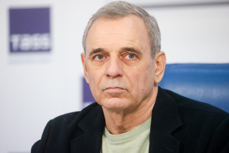Михаил Корниенко