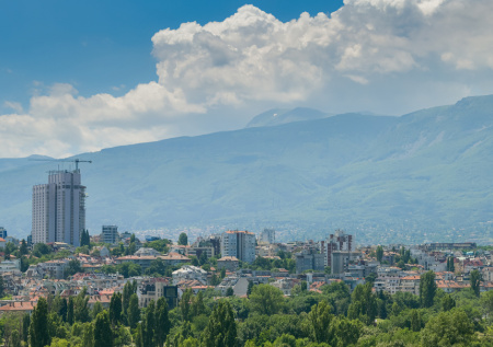 Волнующее жителей Болгарии строительство затормозили