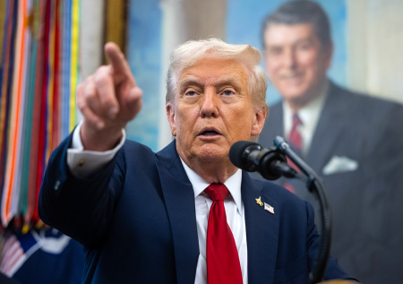 Трамп пригрозил Китаю «масштабными» последствиями