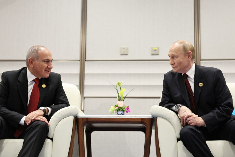 Владимир Путин и Никол Пашинян