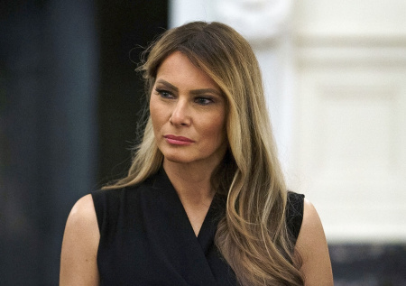 Мелания Трамп заявила, что получила ответ Путина на свое письмо
