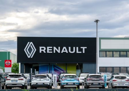 Renault окончательно пропадут из России? Санкции, беспилотники для Украины