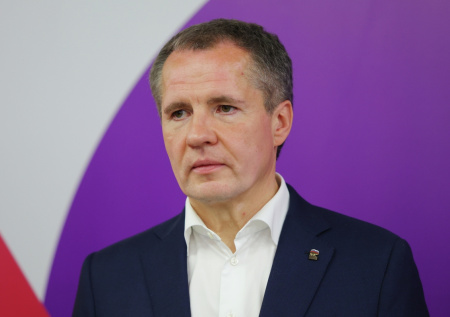 Гладков объяснил отказ от бронежилета