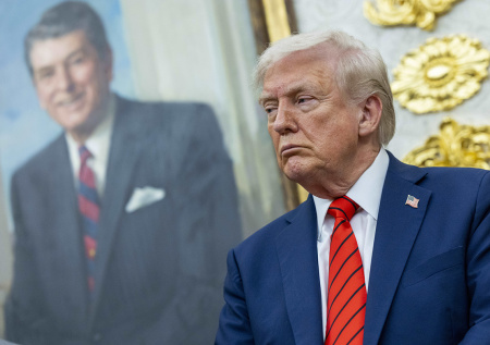 Сайт-агрегатор лекарств Трампа вызвал вопросы у пользователей Сети