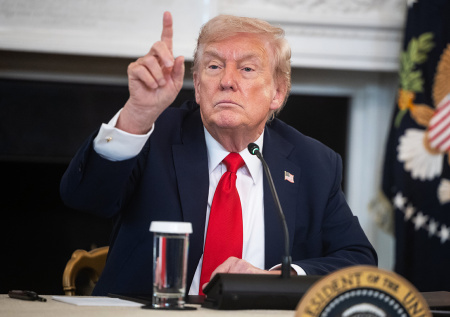Трамп похвастался внучке прекращением семи войн