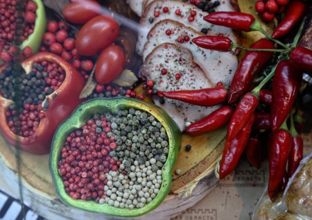 Вместо гор таблеток: врач Мясников назвал главный продукт против гастрита