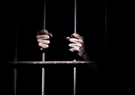 Внук Калашников получи 14 лет «строгача» за убийство по пьяни