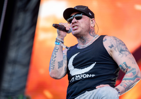 Hollywood Undead отменила выступления в РФ из-за украинского буллинга