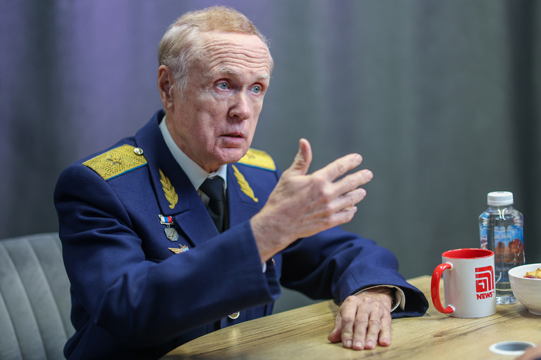 Владимир Попов
