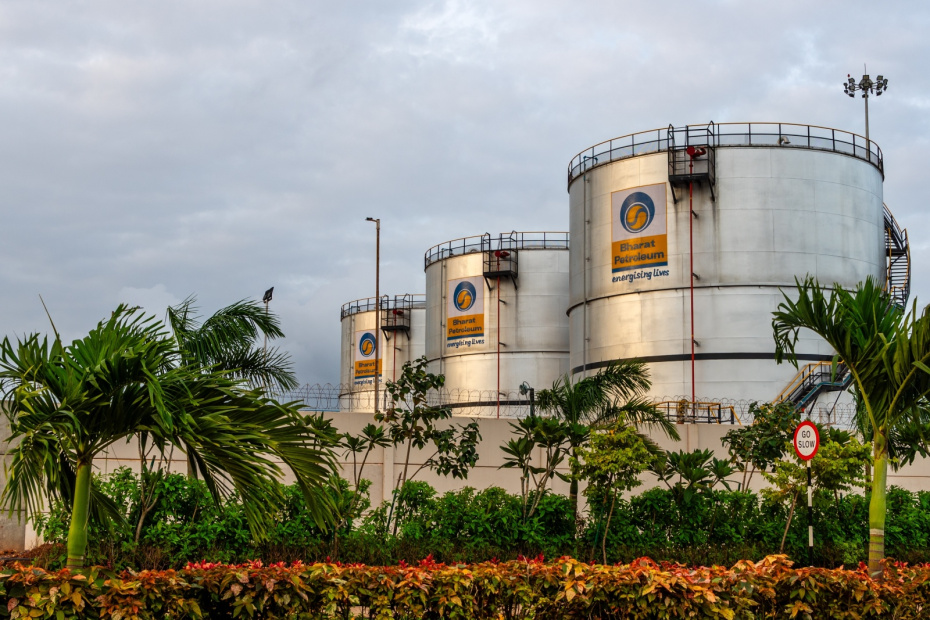 Хранилище нефти в Индии