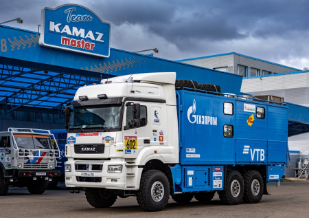 На Авито выставили на продажу эксклюзивный КАМАЗ-635050