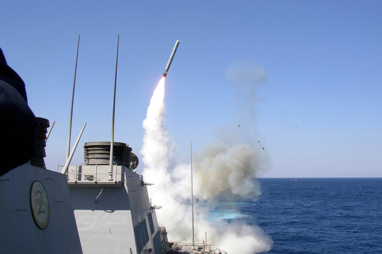 Запуск крылатой ракеты Tomahawk