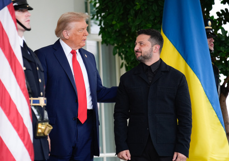 Трамп накормит Зеленского в Белом доме и улетит во Флориду