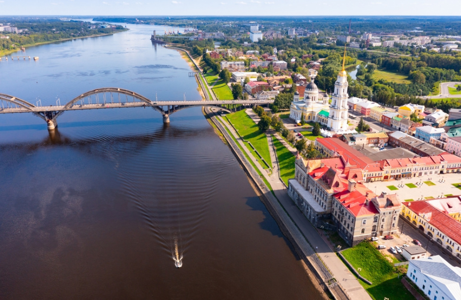 Вид на Рыбинск
