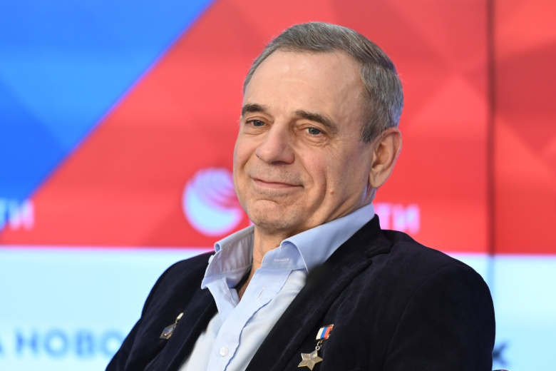 Михаил Корниенко