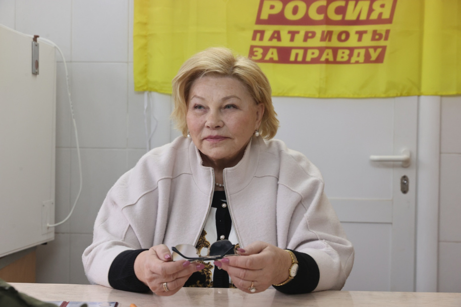 Елена Драпеко