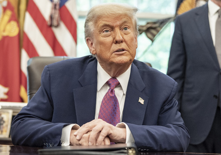 Трамп пригрозил миру секретным оружием