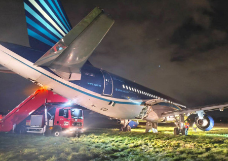 В Azal раскрыли детали аварийной посадки рейса из Санкт-Петербурга в Баку