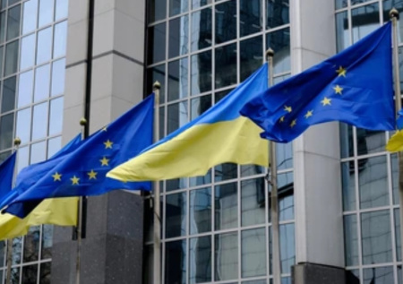 «Заигрывает с Украиной»: политолог объяснил цель смены правил членства в ЕС