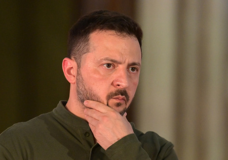 Румынский депутат пообещала «переломать ноги» Зеленскому