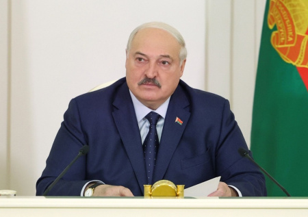 «Если припрет»: политолог об ответе Зеленского на мирные усилия Лукашенко