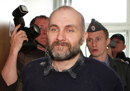 Маньяк-кукольник Москвин написал мемуары: что рассказал, любовь к могилам
