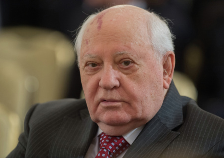 Похоронил СССР и ушел: за что Россия никогда не простит Горбачева