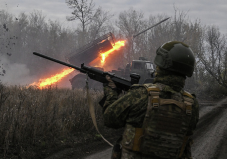 Военкор объяснил, почему Запад хочет прекращения огня на Украине