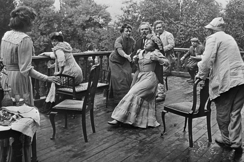 Сцена из фильма «Неоконченная пьеса для механического пианино»