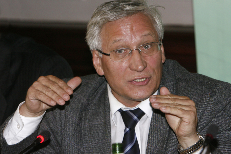 Александр Хандруев