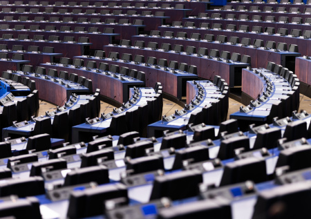 Cтраны ЕС ввели свои ограничения на въезд россиян еще до решения ЕК