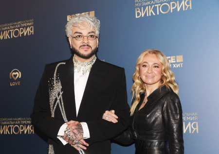 Эффектность и красота: самые яркие кадры с гала-ужина премии «Виктория»