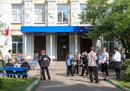 Педиатр предупредила о влиянии осени на школьников