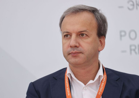 Президент FIDE оставил свой пост из-за санкций Евросоюза
