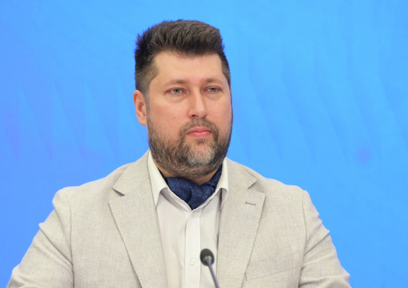 «Сделать больно детям»: политолог о самом неординарном пакете санкций ЕС