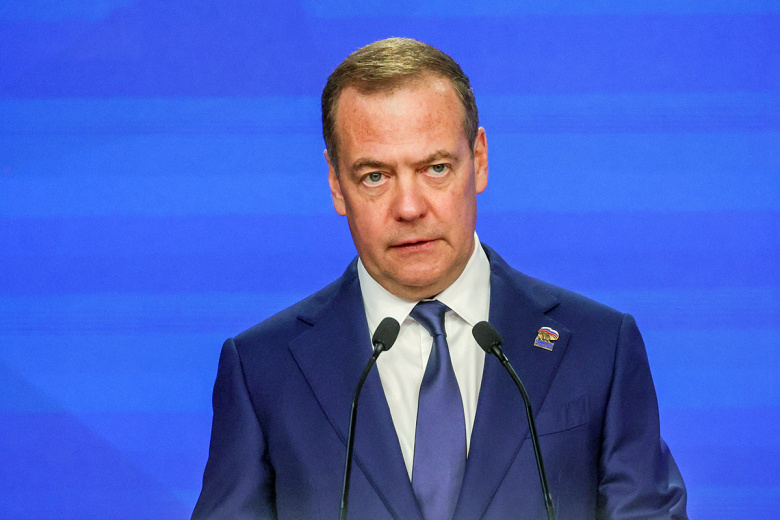 Дмитрий Медведев