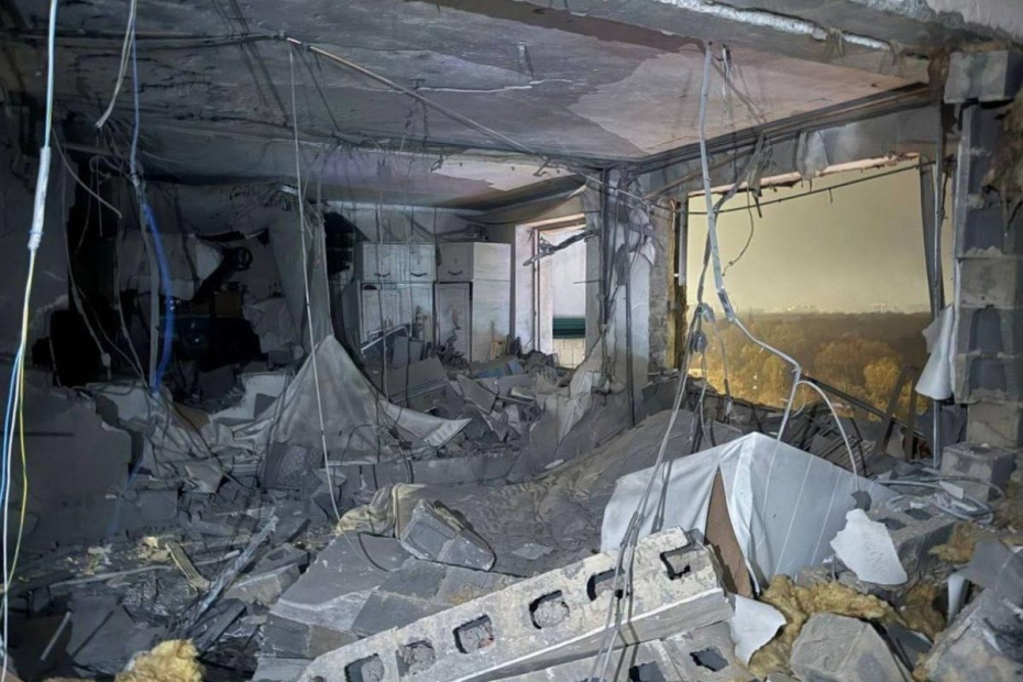 Последствия атаки БПЛА на жилой дом в Красногорске