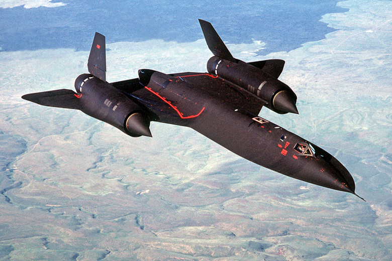 Американский самолет-разведчик SR-71 Blackbird