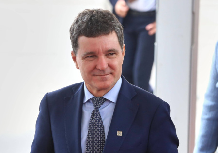 Протестующие прогнали президента Румынии под крики: «Убирайся на Украину»