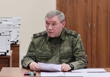 Герасимов доложил об испытаниях крылатой ракеты «Буревестник»